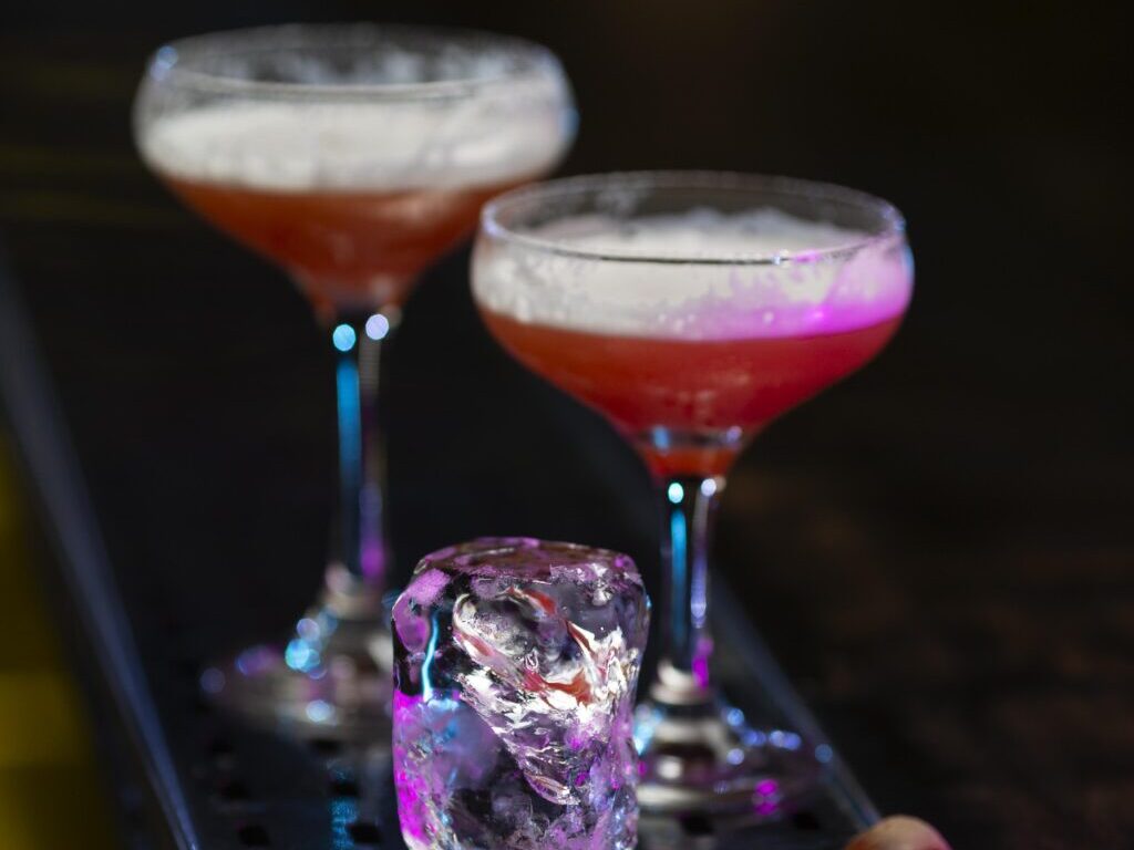 Cocktail bar near me in Lucknow