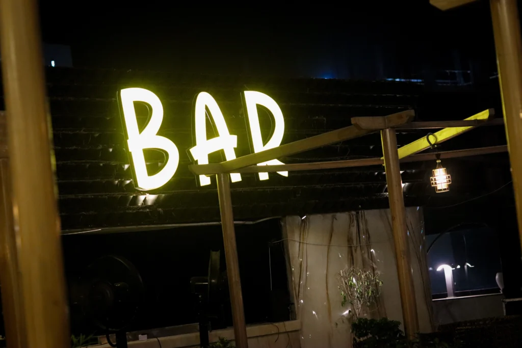 Resto and bar near me in Lucknow